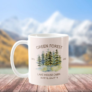 Mug Gîte de cabane à l'aquarelle de la forêt verte bru