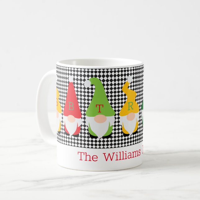 Mug Gnomes de vacances Rouge Vert Jaune Initiale de la (Devant gauche)