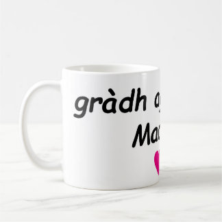 Mug gràdh agus solas, Madeline (love and light)