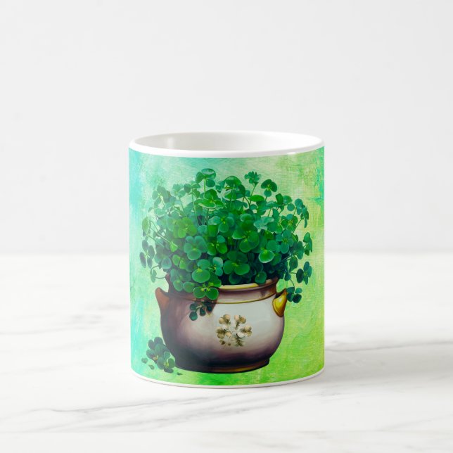 Mug Grand Bouquet de Shamrocks sur Arrière - plan pein (Centre)