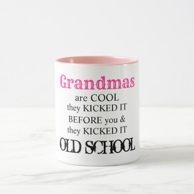Mug Grand-mère est cool et la vieille école, drôle de  (Centre)