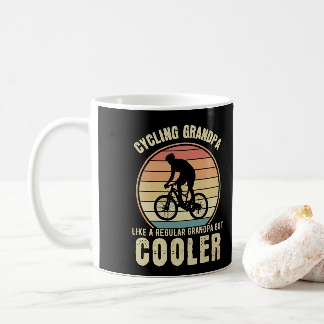 Mug Grand-père du vélo Comme un grand-père ordinaire m (Avec donut)