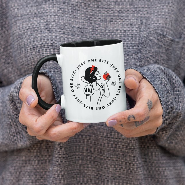 Mug Graphique En Plan Blanc Neige "Just One Bite" (Créateur téléchargé)