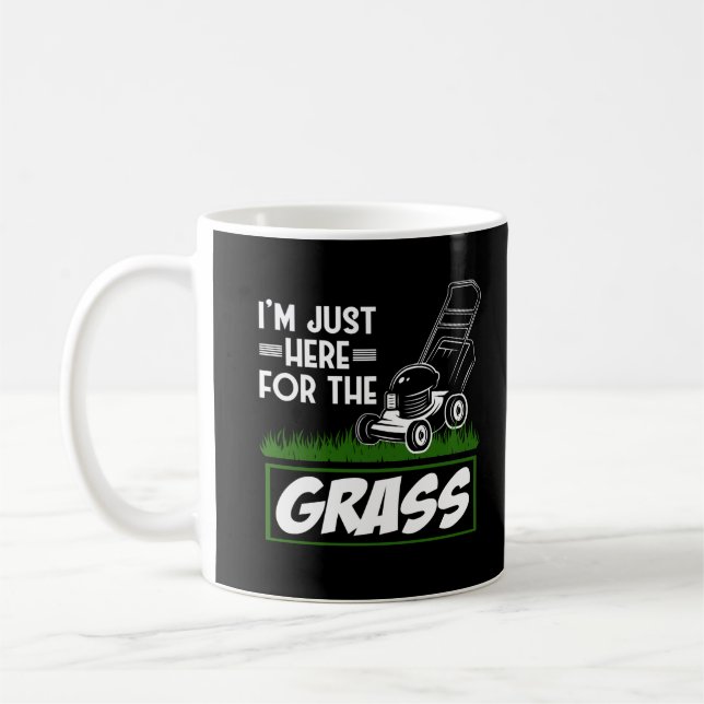 Mug Grass Mowing Lawn Care Funny Lawn Mower (Gauche)