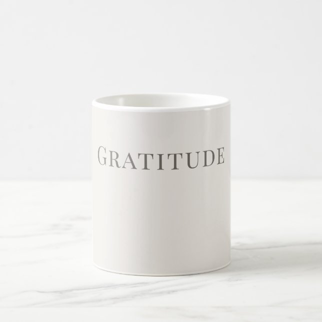 Mug Gratitude – Minimal Typography Design (Centre)