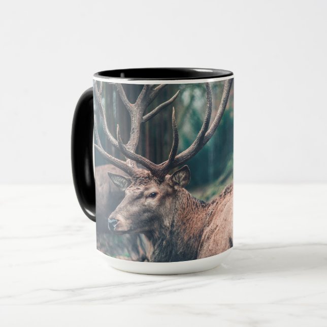 Mug Gros cerf Brown avec gros colliers (Devant gauche)