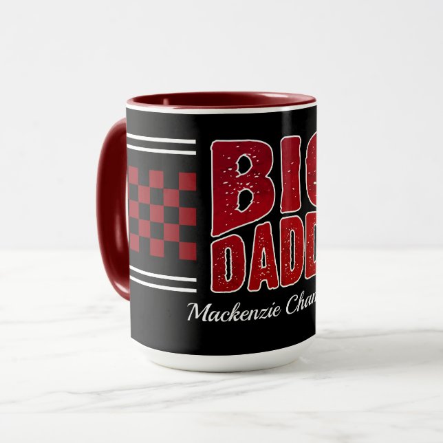 Mug Gros Papa avec dames de jeu à carreaux rouge foncé (Devant gauche)