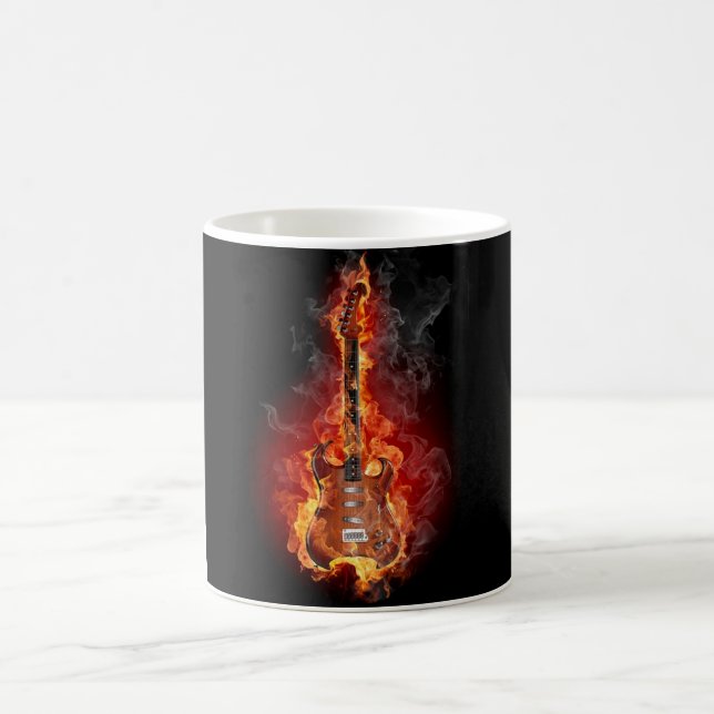Mug Guitare flamboyante de roche (Centre)