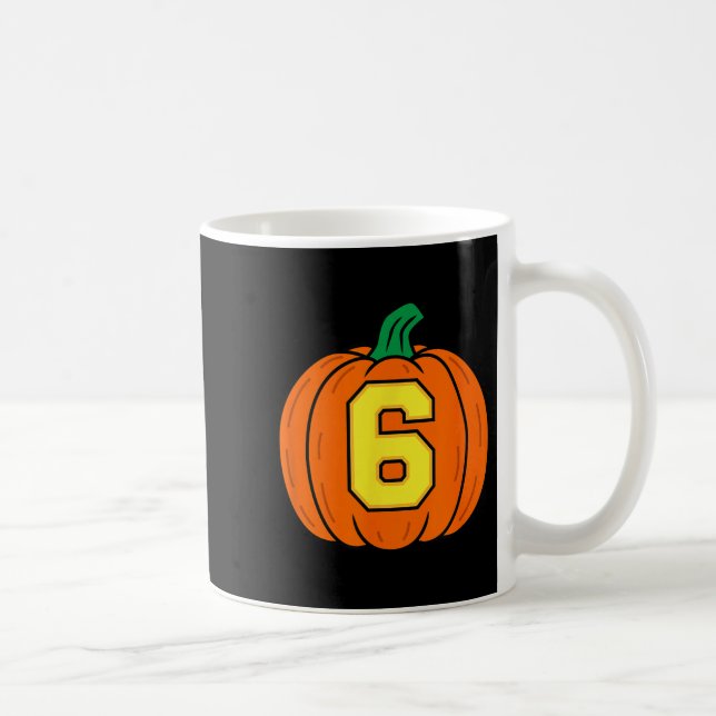 Mug Halloween Number 6 Pumpkin Costume  (Droite)