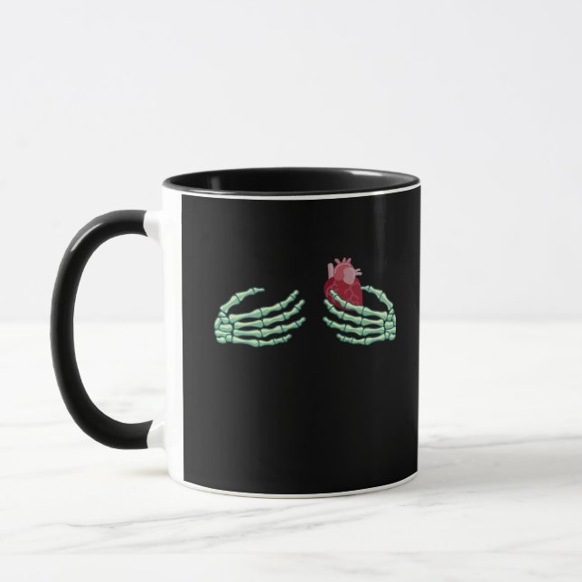 Mug Halloween Squelette Mains Avec Coeur Classique (Gauche)
