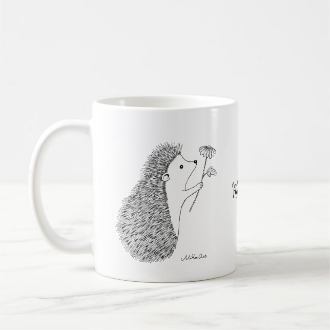 Mug Hérisson mignon avec dessin d'encre de fleur nom p (Gauche)
