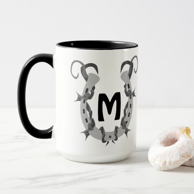 Mug Horseshoe enveloppé dans un monogramme à fil Barbé (Avec donut)