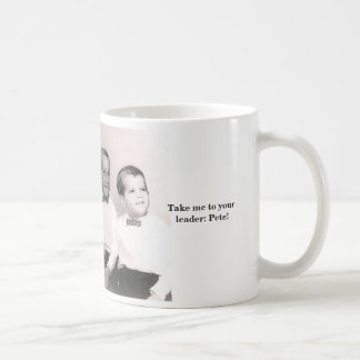 Mug Humphrey, circa 1964, me portent à votre chef : P…
