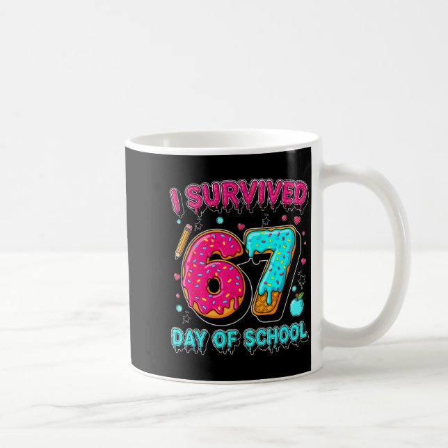 Mug I Survived 67 Days Of School Funny Meme Teacher St (Droite)