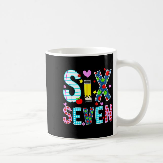 Mug I Survived 67 Days Of School Funny Meme Teacher St (Droite)