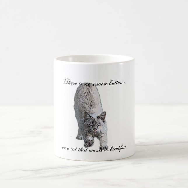 Mug Il n'y a aucun bouton de petit somme…, sur un chat (Centre)