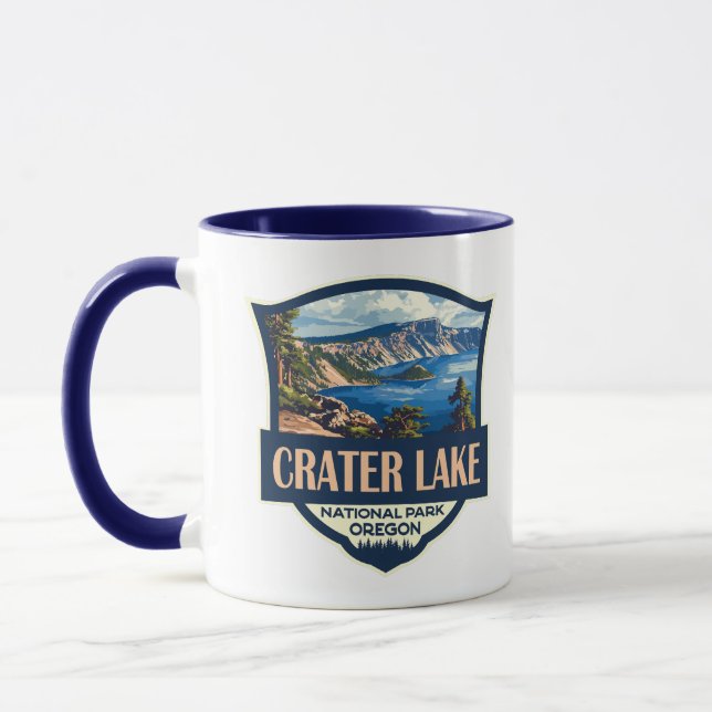 Mug Illustration du parc national du lac Crater Badge  (Gauche)