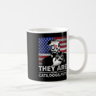 Mug Ils mangent les chats chiens animaux de compagnie