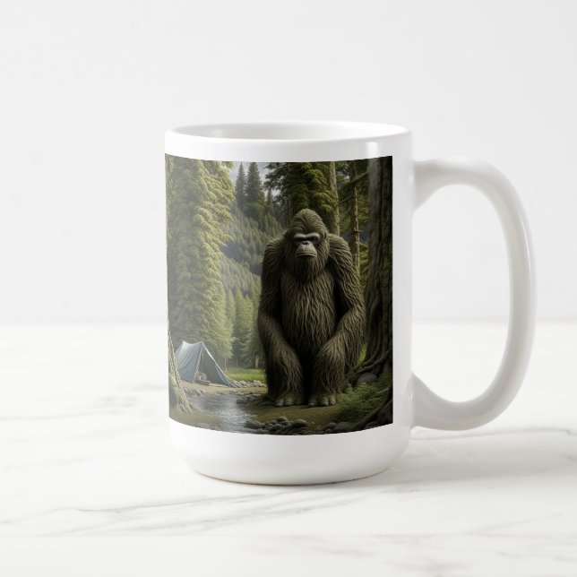 Mug Immense Bigfoot assis dans les Bois (Droite)