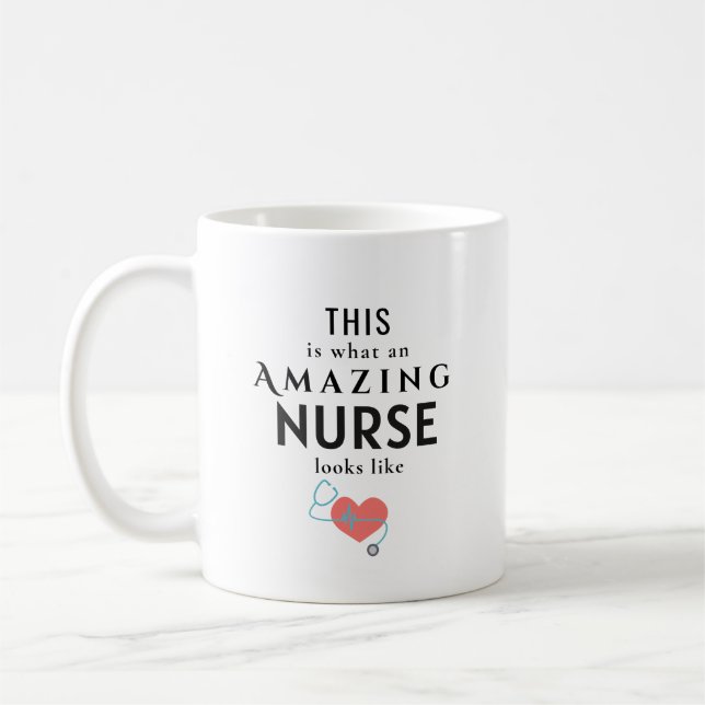 Mug Infirmière incroyable personnalisée (Gauche)
