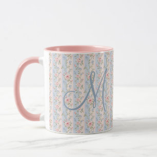 Mug Initiale de monogramme Roses florales rayées rose