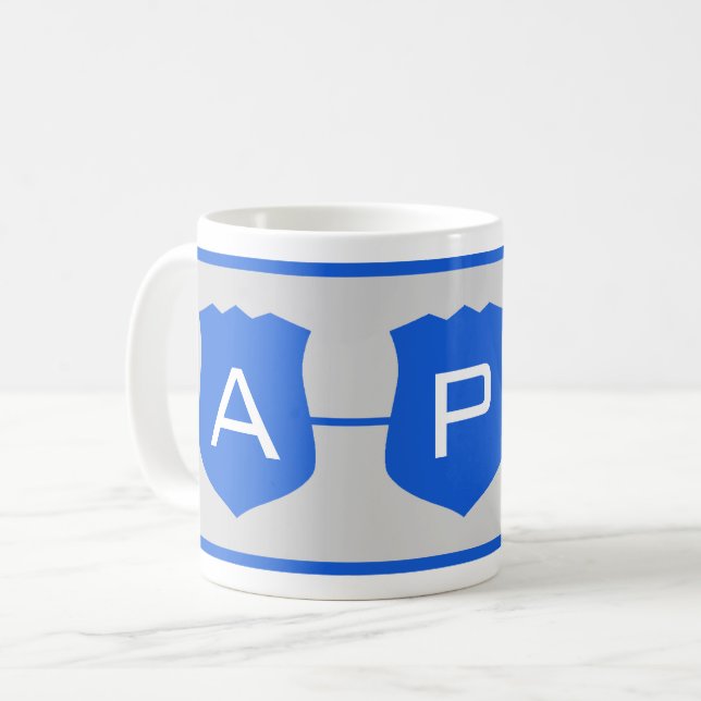 Mug Insigne de ligne bleue mince PD personnalisé (Devant gauche)