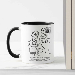 Mug Instructeur de conduite donnant une leçon de condu