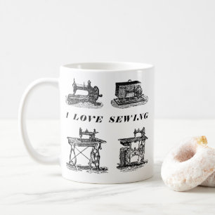 Mug J'adore coudre avec quatre machines à coudre vinta