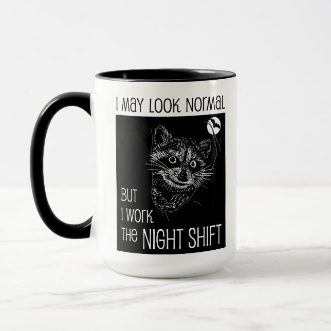 Mug J'ai l'air normal mais je travaille la nuit (Gauche)