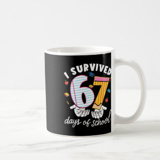Mug J'ai survécu 67 jours d'école drôle mème cool étud