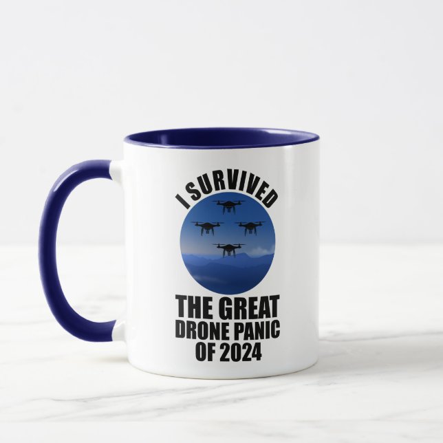 Mug J'Ai Survécu À La Grande Panique Des Drones De 202 (Gauche)