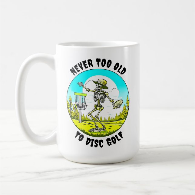 Mug Jamais trop vieux pour Disc Golf | Lissage de sque (Gauche)