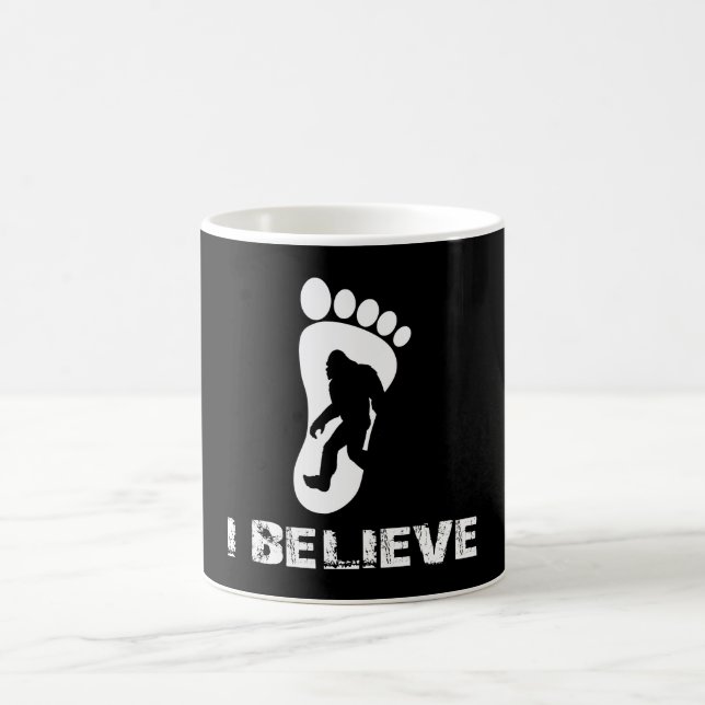 MUG JE CROIS EN BIGFOOT (Centre)