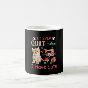 Mug Je N'Ai Jamais Quitté Seule J'Ai Des Chats À Cou