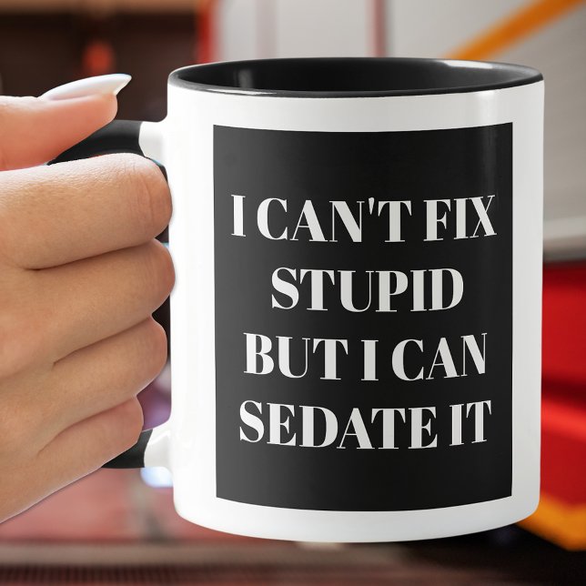 Mug Je ne parviens pas à réparer un texte stupide sur  (Créateur téléchargé)