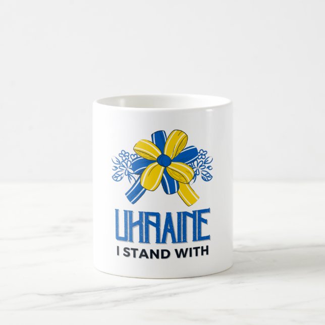 Mug Je suis avec Ukraine Flag - Soutenez les Ukrainien (Centre)