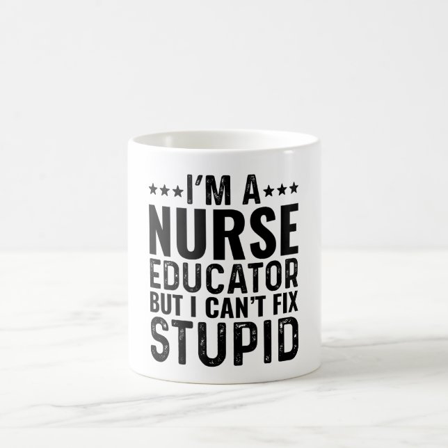 Mug Je suis un éducateur en soins infirmiers, mais je  (Centre)