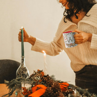 Mug Joli Monogramme de Noël rétro "W" avec le nom