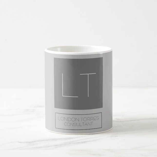 Mug Joli Monogramme gris clair chic (Centre)