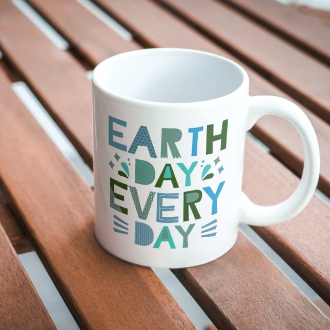 Mug Jour des terres chaque jour - Sauvez la planète (Créateur téléchargé)