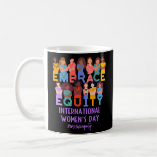 Mug Journée Internationale 2023 : Embrasser Les Action