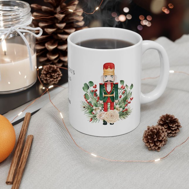 Mug Jours fériés Noisette Script personnalisé (Nutcracker Script Christmas Holidays Coffee Mug)