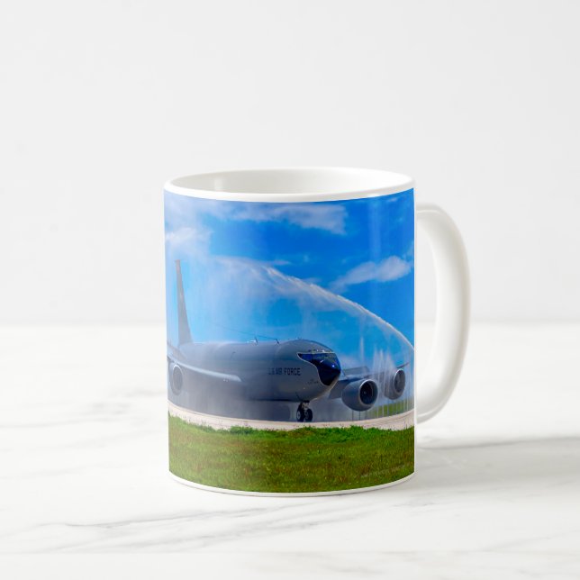 MUG KC-135R STRATOTANKER (Devant droit)