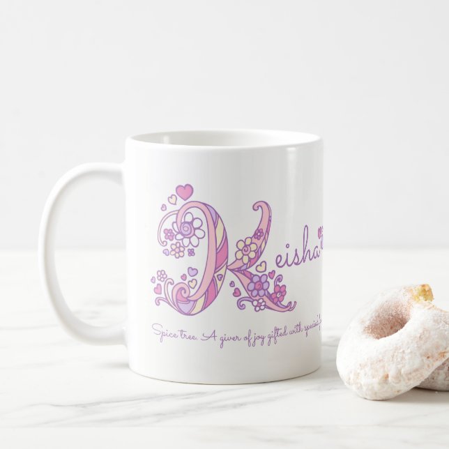 Mug Keisha nom signifiant pastel décoratif K monogramm (Avec donut)