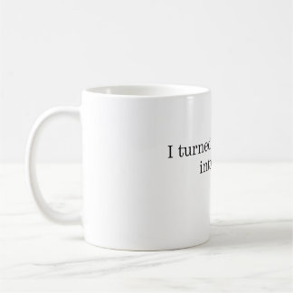 Mug kerja dengan desain lucu bertema produktivitas