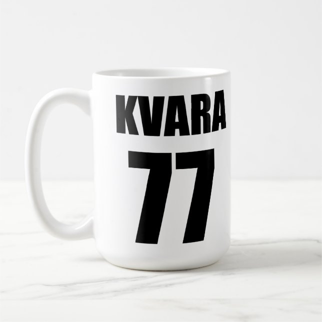 Mug Khvicha Kvaratskhelia (Gauche)