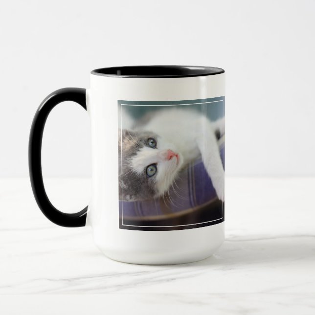 Mug Kitty doux dans le lit de plaid (Gauche)