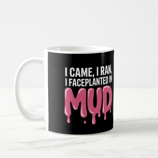 Mug La boue drôle à courir pour une femme (Gauche)