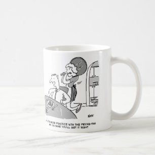 Mug La femme a besoin de plus de pratique avec la poêl