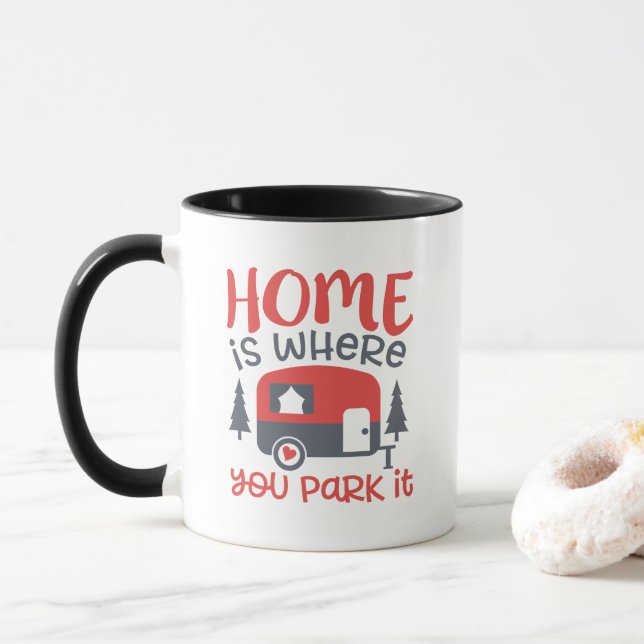 Mug La maison mignonne de campeur est où vous la garez (Avec donut)